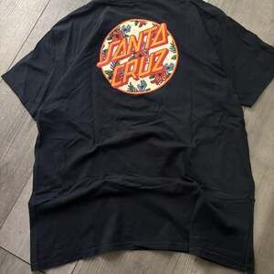 Santa Cruz Classic Dot Logo Black T-Shirt